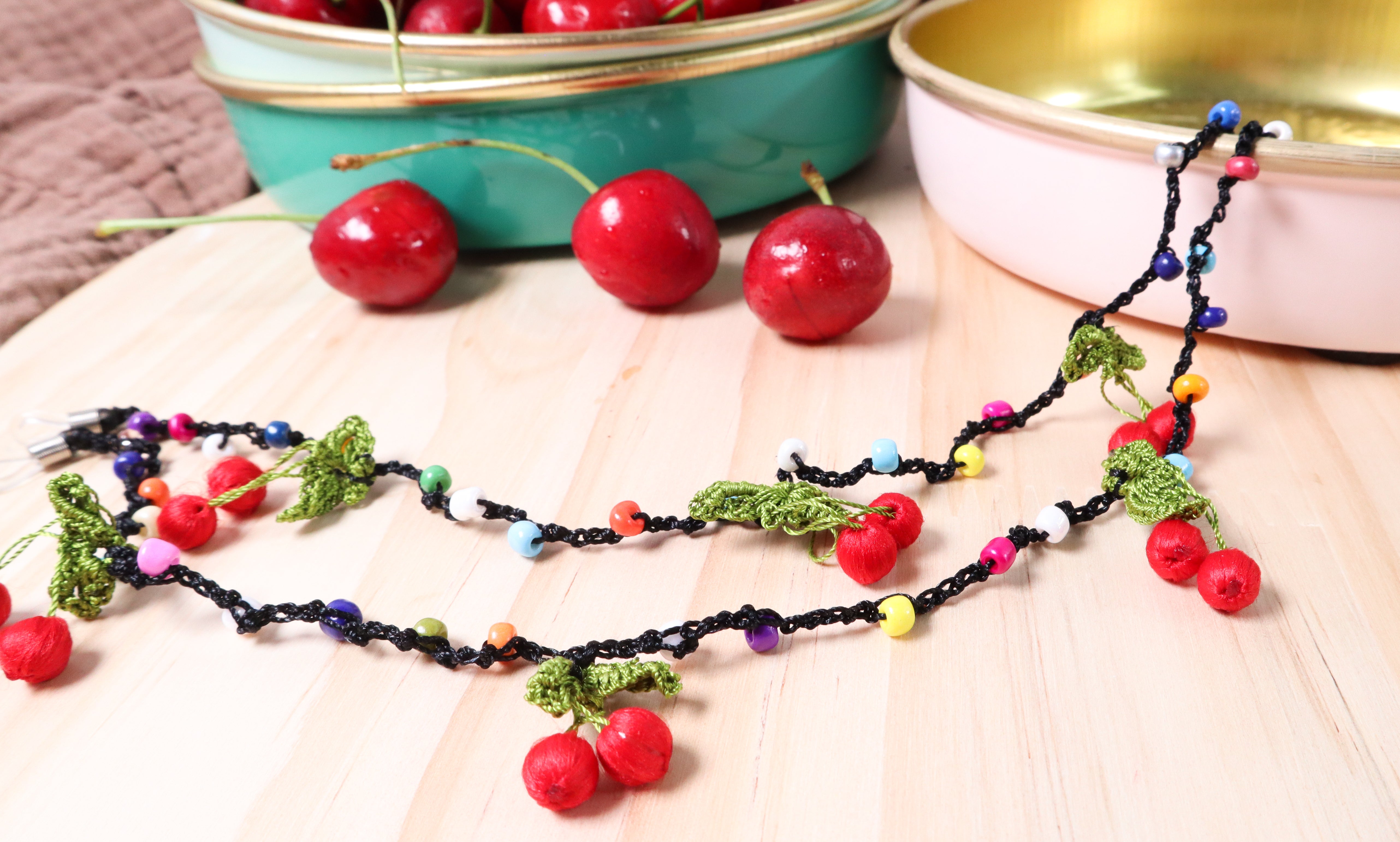 Very Cherry  Oya (Sun) Glasses Chains